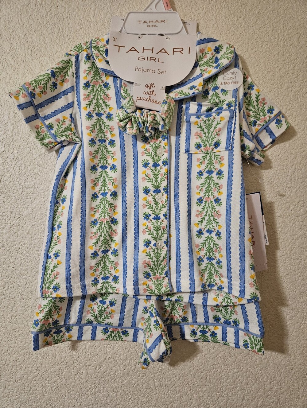 Tahari Girl Pajama Set 3T